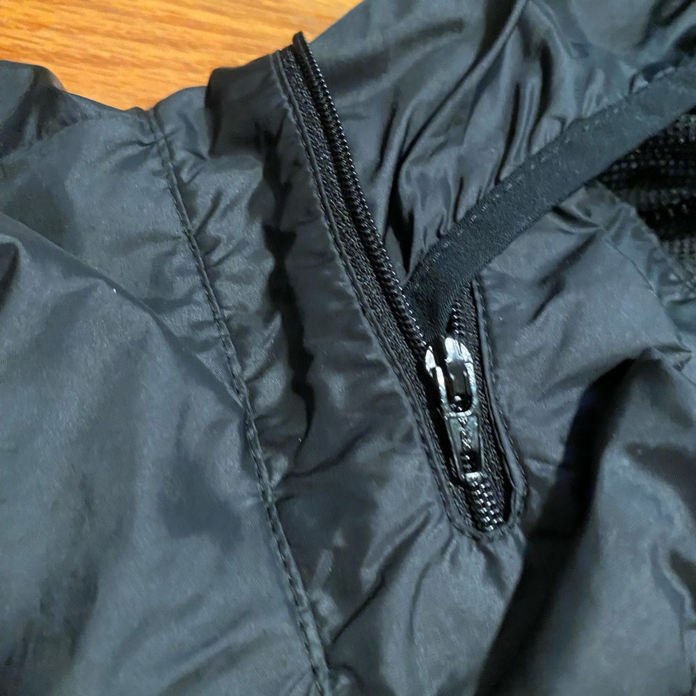 Adidas wind breaker - Picture 4 of 6